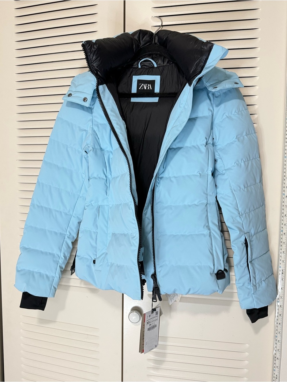 Zara ski collection Light Blue Hooded Puffer Jacket with Black Belt